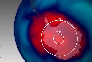 Ozon über der Antarktis: Dünn wie selten (Foto: NOAA)