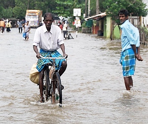 Überschwemmung: Arme sind weitaus Klima-verletzbarer (Foto: Flickr/Perera)