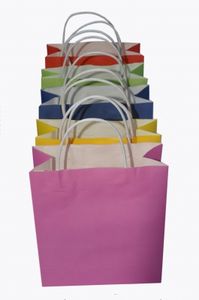 unte Taschen: Kauf durch Anreize (Foto: pixelio.de/Stephanie Hofschläger)