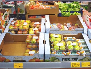 Discounter: Ein Großeinkauf pro Woche ist Regel (Foto: pixelio.de/Caspari)