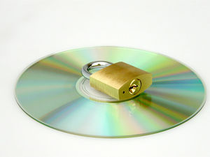 Disk: Content-Anbieter wollen ihre Inhalte schützen (Foto: pixelio.de)