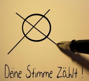 Stimmabgabe: bleibt auch mit Facebook mysteriös (Foto: pixelio.de, W. Wulff)
