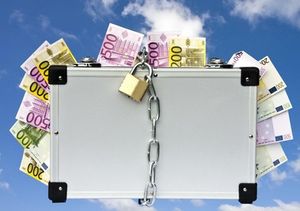 Geldkoffer: Heuschreckenmentalität unerwünscht (Foto:pixelio.de/Thorben Wengert) Geldkoffer: Heuschreckenmentalität unerwünscht (Foto:pixelio.de/Thorben Wengert)