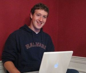 Facebook-Gründer: noch lacht er (Foto: pixelio.de, E. + P. Chan)