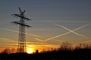 Strom: M&A-Aktivitäten nehmen in den USA zu (Foto: pixelio.de/Jetti Kuhlemann)