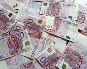 Geldscheine: sicherer als App-Konkurrenz (Foto: pixelio.de, Andrea Damm)