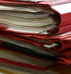 Unterlagen: heikle Informationen bleiben geheim (Foto: pixelio.de, berlin-pics)