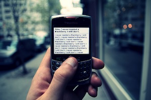 SMS-Einbruch: User bevorzugen Gratis-Apps (Foto: flickr.com/Hello Turkey Toe)