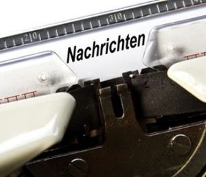 Nachrichten: individuell produziert (Foto: pixelio.de, Thorben Wengert)