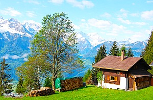 Häuschen in den Bergen: Alpen werden zu Freizeitpark (Foto: Flickr/Stocker)