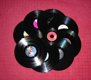 Platten: Industrie sieht Silberstreif am Horizont (Foto: pixelio.de, pandi)