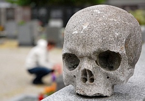 Tod: Schlüsselmoment für Frage, ob Gott existiert (Foto: pixelio.de/Ortner)