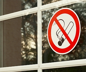 Nichtraucherschutz: Sofortwirkung bei Herzgesundheit (Foto: pixelio.de/Peter) Nichtraucherschutz: Sofortwirkung bei Herzgesundheit (Foto: pixelio.de/Peter)