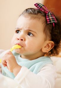 Kind: Pfizer verkauft Babynahrungssparte (Foto: pixelio.de/)Helene Souza