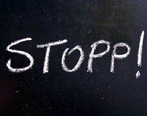 Rechtschreibung: Ohne PC schwierig (Foto: pixelio.de, knipseline)