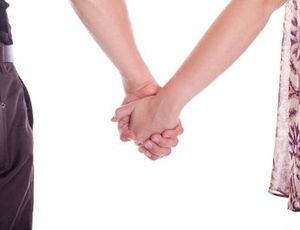 Partnerschaft: Glück in sozialen Medien suchen (Foto: pixelio.de, B. Thorn)