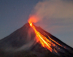 Vulkan: Heutiger Artenverlust drastischer als früherer (Foto: Flickr/Jurvetson) 
