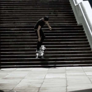 Stair Rover: Acht Räder machen Skateboard stufentauglich (Foto: Po-Chih Lai)