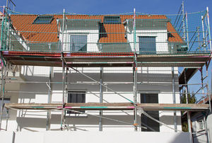 Gerüst: immer mehr Wohnungsbauten geplant (Foto: pixelio.de / s.media) Gerüst: immer mehr Wohnungsbauten geplant (Foto: pixelio.de / s.media)