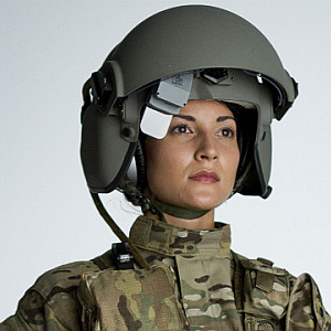 Aviation Warrior: Raytheon bringt Cockpit in den Helm (Foto: Raytheon)
