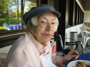 Herzprobleme: Zu viele alte Menschen betroffen (Foto: pixelio.de, Jerzy Sawluk)