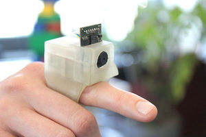 Fingerzeig-Frage: Was sehe ich dort? (Foto: MIT/Suranga Nanayakkara)