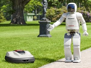Roboter-Duo: Produkt Rasenmäher trifft Maskottchen ASIMO (Foto: honda.com)