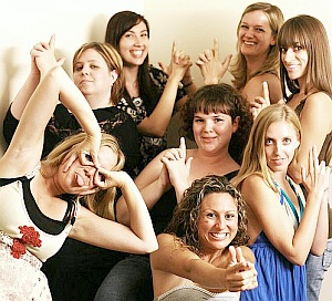 Freundinnen: für Frauen wichtiger als Verwandtschaft (Foto: Flickr/Webb)