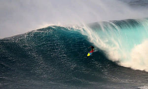 Surfer: Billabong in der Krise (Foto: flickr.com/Jeff Rowley Big Wave Surfer) Surfer: Billabong in der Krise (Foto: flickr.com/Jeff Rowley Big Wave Surfer)