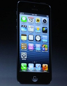 iOS 6 auf Phone 5: Ansicht aus der Präsentation (Foto: Apple)