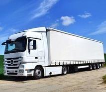 LKW: Markentreue der Kunden nimmt ab (Foto: pixelio.de, Andreas Hermsdorf)