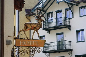 Hotel: Provision füf Buchungsplattform legitim (Foto: pixelio.de, G. Gumhold) Hotel: Provision füf Buchungsplattform legitim (Foto: pixelio.de, G. Gumhold)