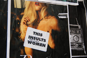 Sexismus: Bildsprache der Medien angeprangert (Foto: flickr.com/jmcintosh)