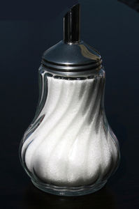 Zuckerstreuer: Zucker kurbelt Selbstdisziplin an (Foto: pixelio.de, W.R. Wagner) Zuckerstreuer: Zucker kurbelt Selbstdisziplin an (Foto: pixelio.de, W.R. Wagner)