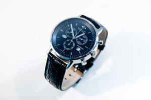 Armbanduhr: Accessoires wichtigste Luxusgüter (Foto: pixelio.de/Alexander Klaus)