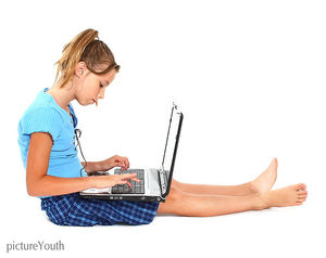 Kind: Werber verfolgen Kinderaktivität im Netz (Foto: flickr, cc PictureYouth)