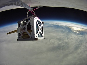 Forschung im Weltall: ein CubeSat in Aktion (Foto: flickr.com/jurvetson)