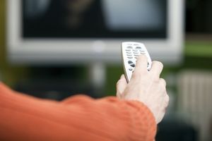 TV: System überwacht Zuschauer für Werbung (Foto: pixelio.de, R. v. Melis)