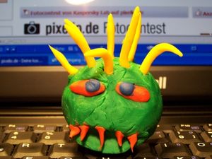 Computer-Virus: Guter Schutz braucht gute Tests (Foto: knipseline, pixelio.de)