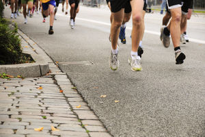 Laufen: App vernetzt Jogger weilweit (Foto: pixelio.de, P. Bork)