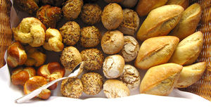 Brötchen: Vollkorn-Ware nicht immer gesund (Foto: pixelio.de, R. Sturm)