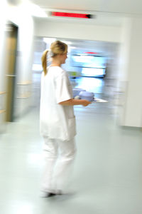 Schwester: keine Bevormundung der Patienten gefordert (Foto: pixelio.de/JMG)