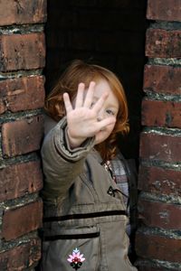 Kind: Gesellschaft soll bei Missbrauch Augen öffnen (Foto: pixelio.de, U. Kroes)