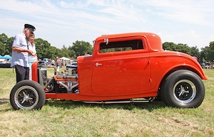 Hot Rod: erkennt man an ihren übergroßen Hinterrädern (Foto: flickr.com/exfordy)