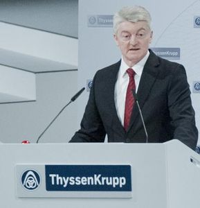 ThyssenKrupp-CEO Heinrich Hiesinger: will weiter sparen (Foto: thyssenkrupp.com)