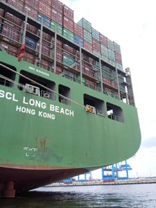 Containerschiff: Anleger bereuen Investments (Foto: pixelio.de/URS)