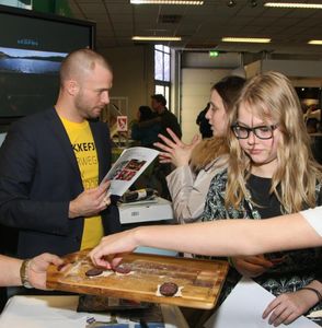 Stand: emigratiebeurs informiert Auswanderwillige (Foto: fotodienst.at/T. Korn)