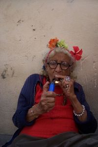 Oma: Rauchen schädigt auch die Enkel massiv (Foto: pixelio.de, epmuts)