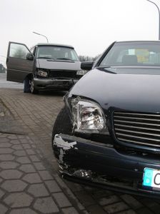 Unfall: Fahrer-Assistent reduziert Unfälle (Foto: pixelio.de/seedo)