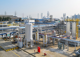 Produktionsanlage: Polysilizium macht Probleme (Foto: wacker-chemie.com) Produktionsanlage: Polysilizium macht Probleme (Foto: wacker-chemie.com)